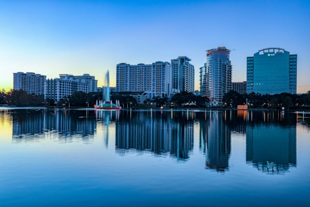 Lake Eola and the Orlando skyline in Florida